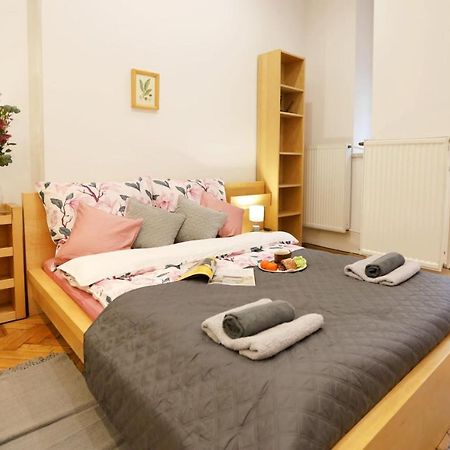 Cozy Place In Krakow Ngoại thất bức ảnh